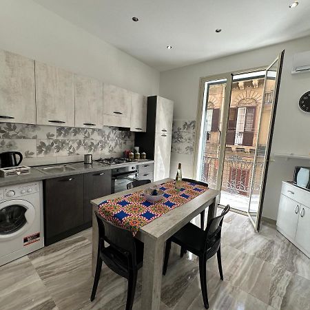 Di Pavia Apartment Palermo Luaran gambar