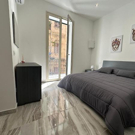 Di Pavia Apartment Palermo Luaran gambar